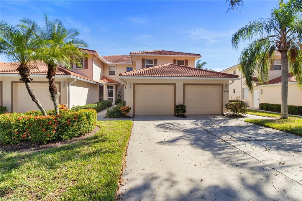 440 Robin Hood CIR # 102, NAPLES FL 34104