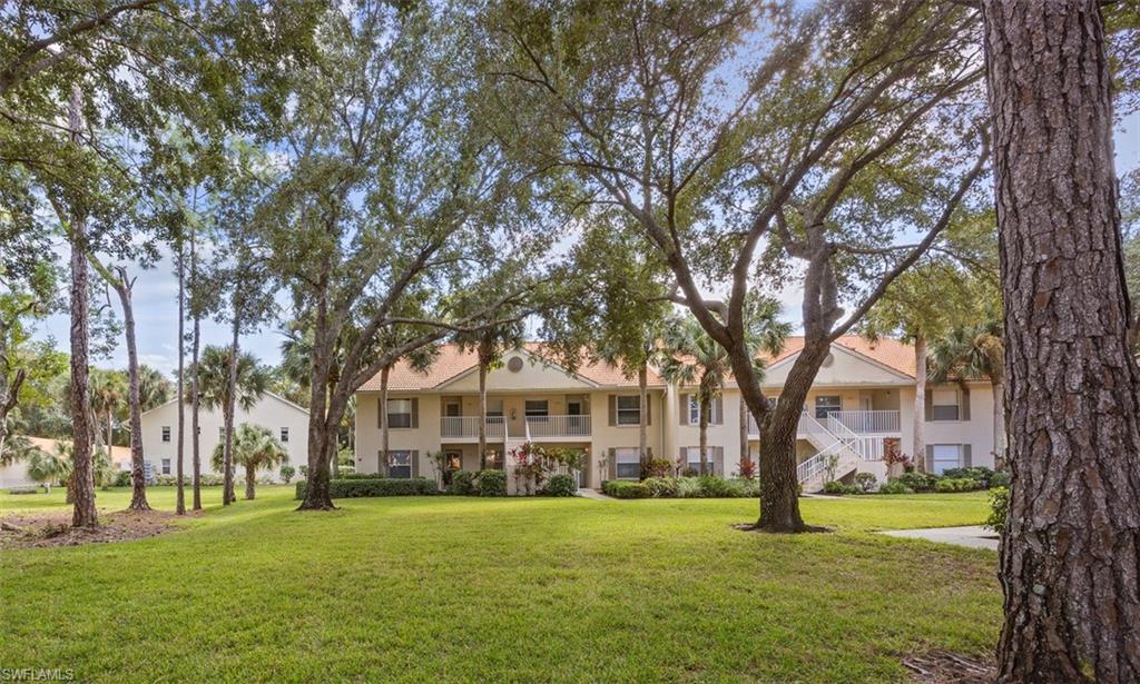 257 Robin Hood CIR # 101, NAPLES FL 34104