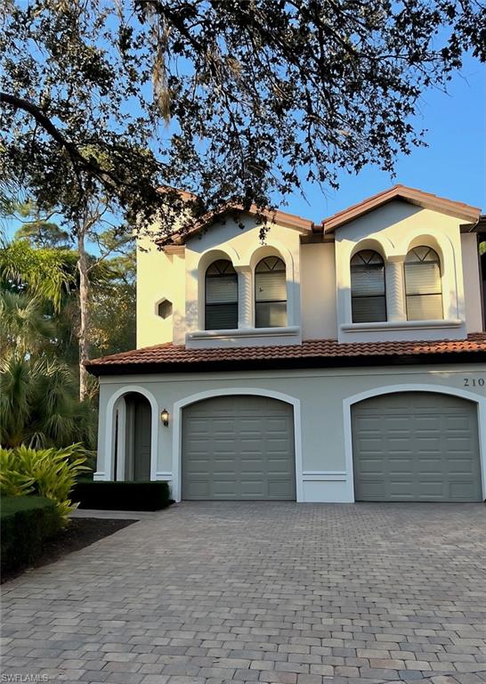 27024 Adriana CIR # 201, BONITA SPRINGS FL 34135