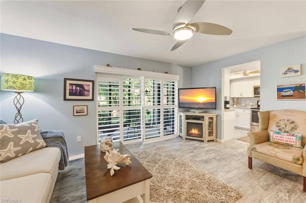 7380 Saint Ives WAY 1108
