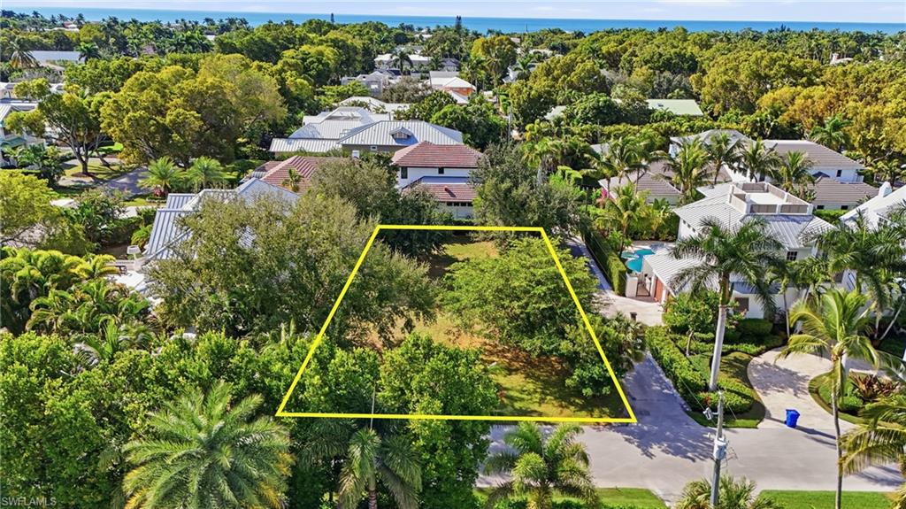 245 5th ST N, NAPLES FL 34102