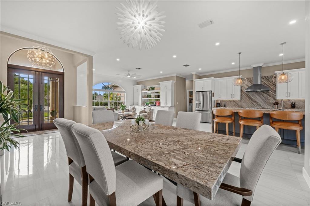 2035 Teagarden LN, NAPLES FL 34110