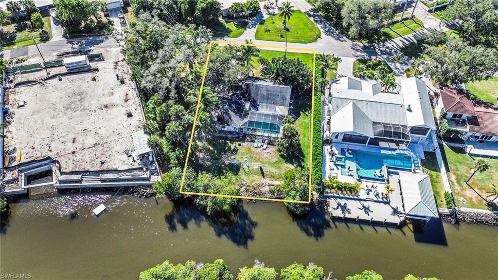 2347 Harbor RD, NAPLES FL 34104