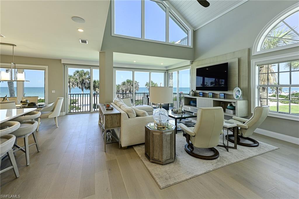 143 Barefoot CIR 5