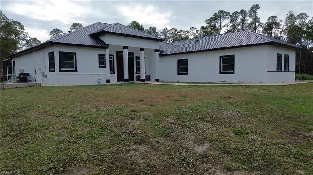 570 31st ST NW, NAPLES FL 34120