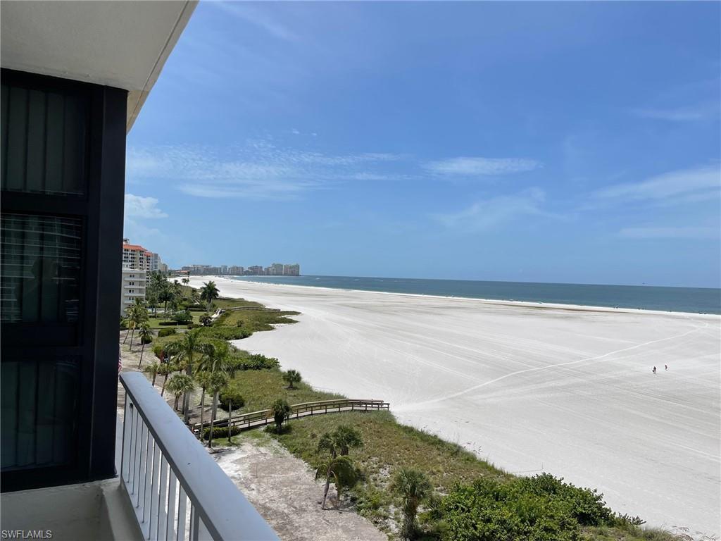 320 Seaview CT # 712, MARCO ISLAND FL 34145