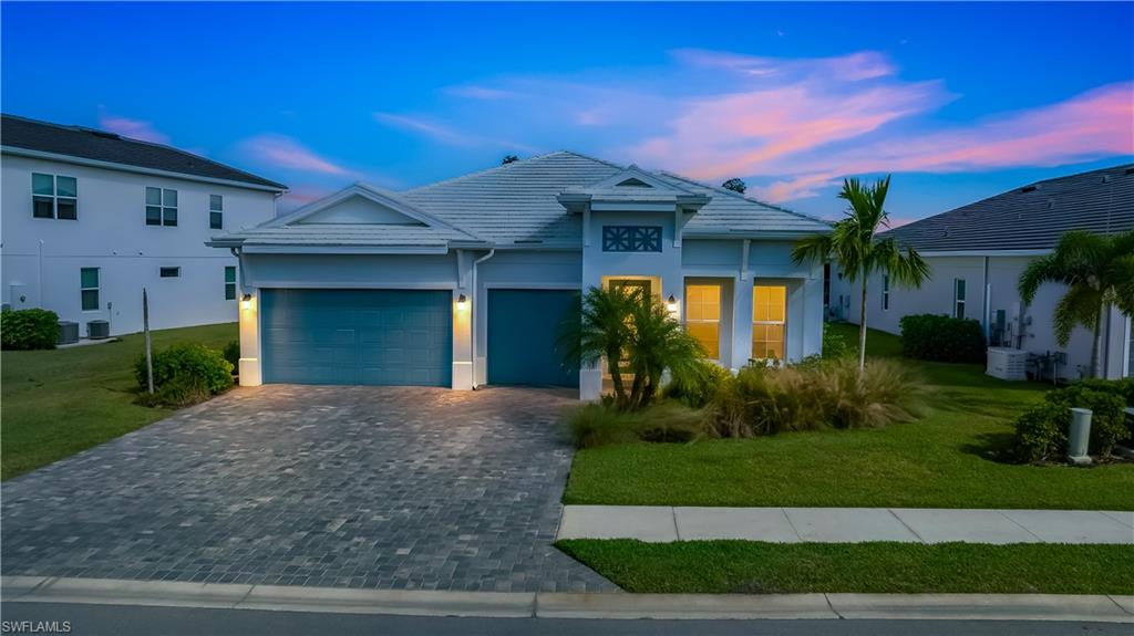 8999 Redonda DR, NAPLES FL 34114