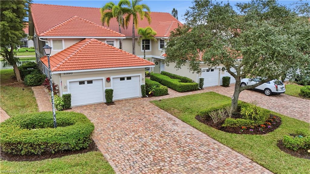 5390 Andover DR # 101, NAPLES FL 34110
