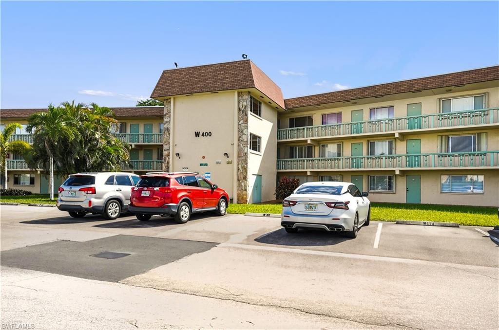 400 Village Green CIR # 205, PALM SPRINGS FL 33461