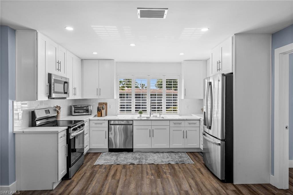 225 Memory Ln # 2464, NAPLES FL 34112