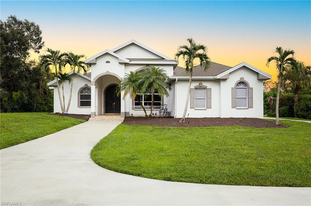 160 Logan BLVD S, NAPLES FL 34119