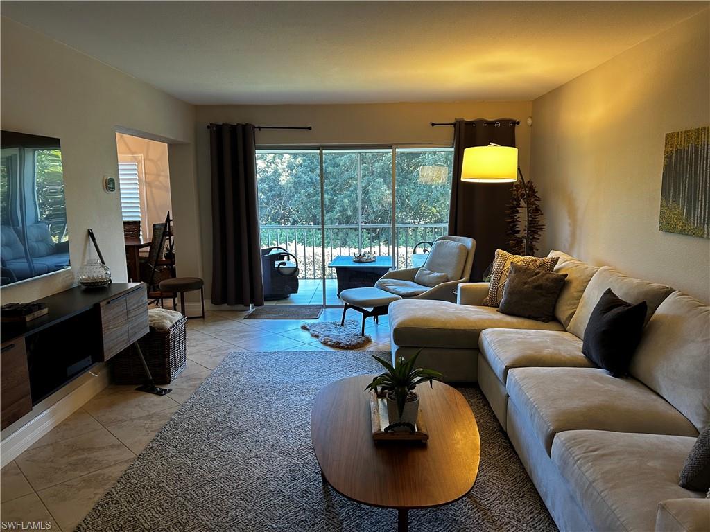 208 Bob O Link WAY # 208B, NAPLES FL 34105