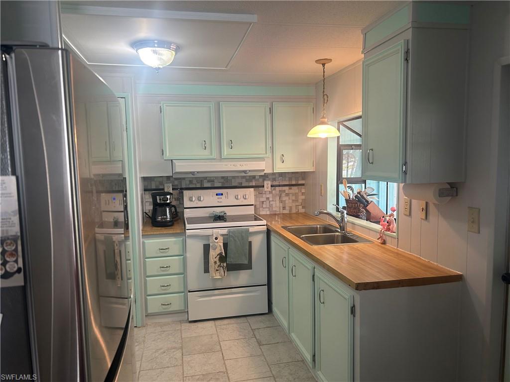 221 Indian Key LN # 254, NAPLES FL 34114