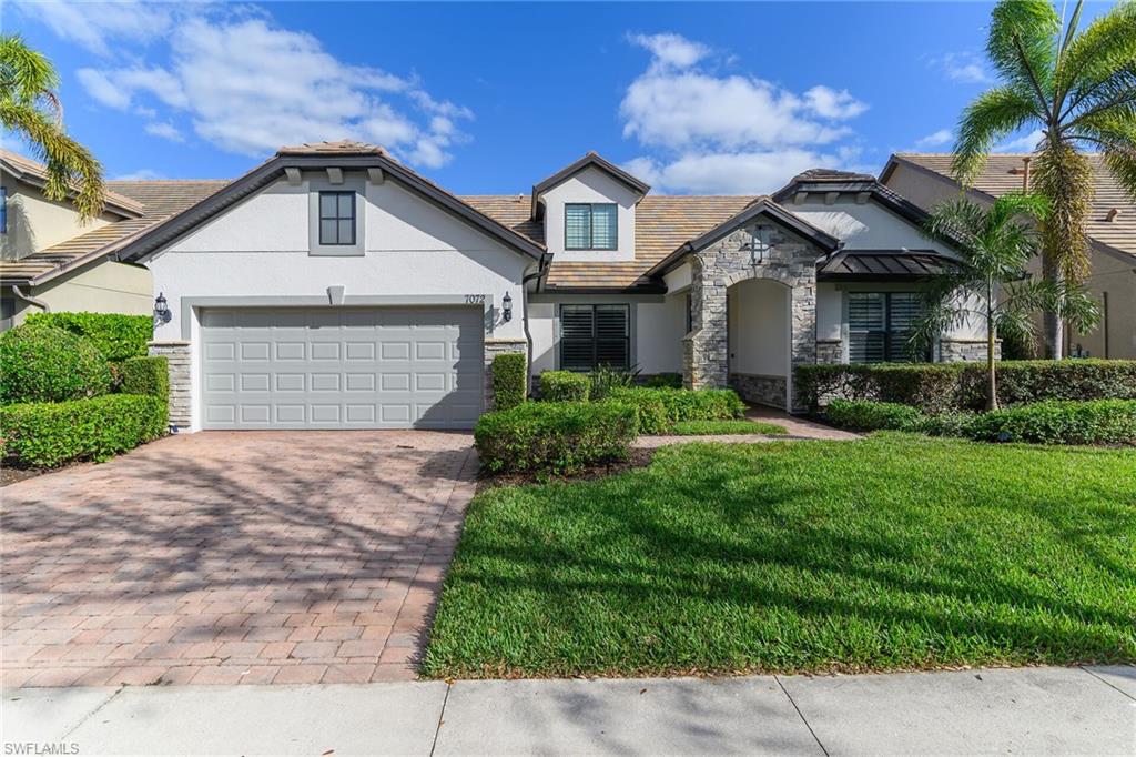 7072 Live Oak DR, NAPLES FL 34114