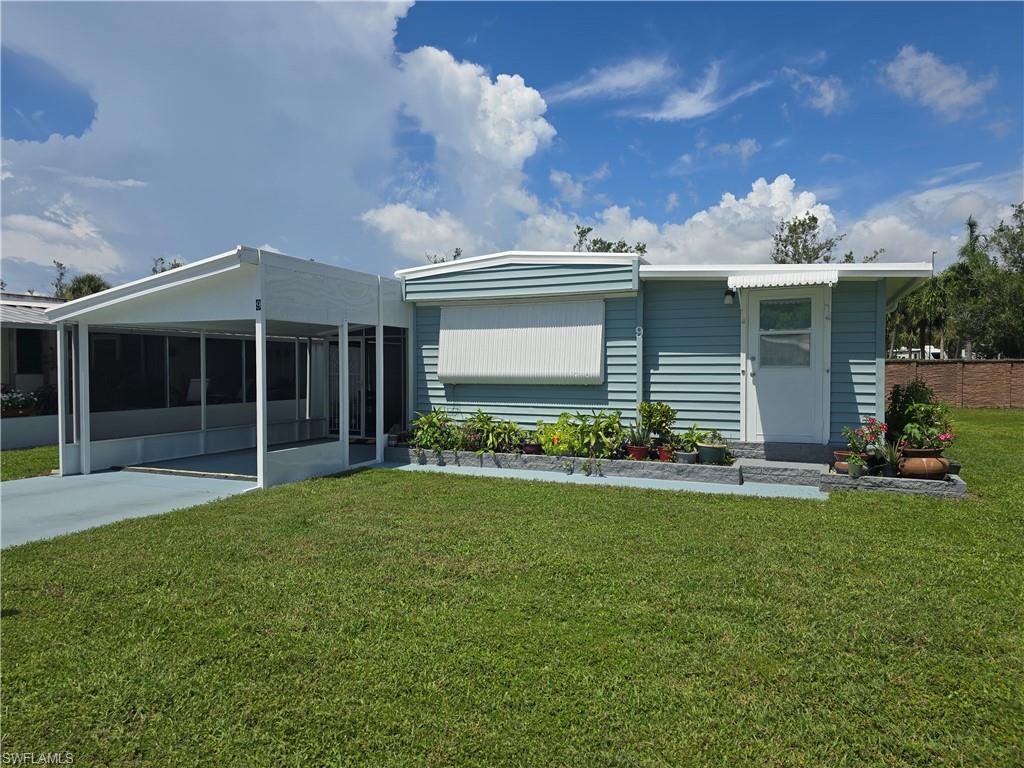 9 Moonstone CIR # M9, NAPLES FL 34112