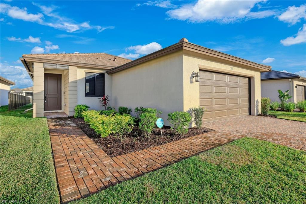 5116 Isidora LN, IMMOKALEE FL 34142