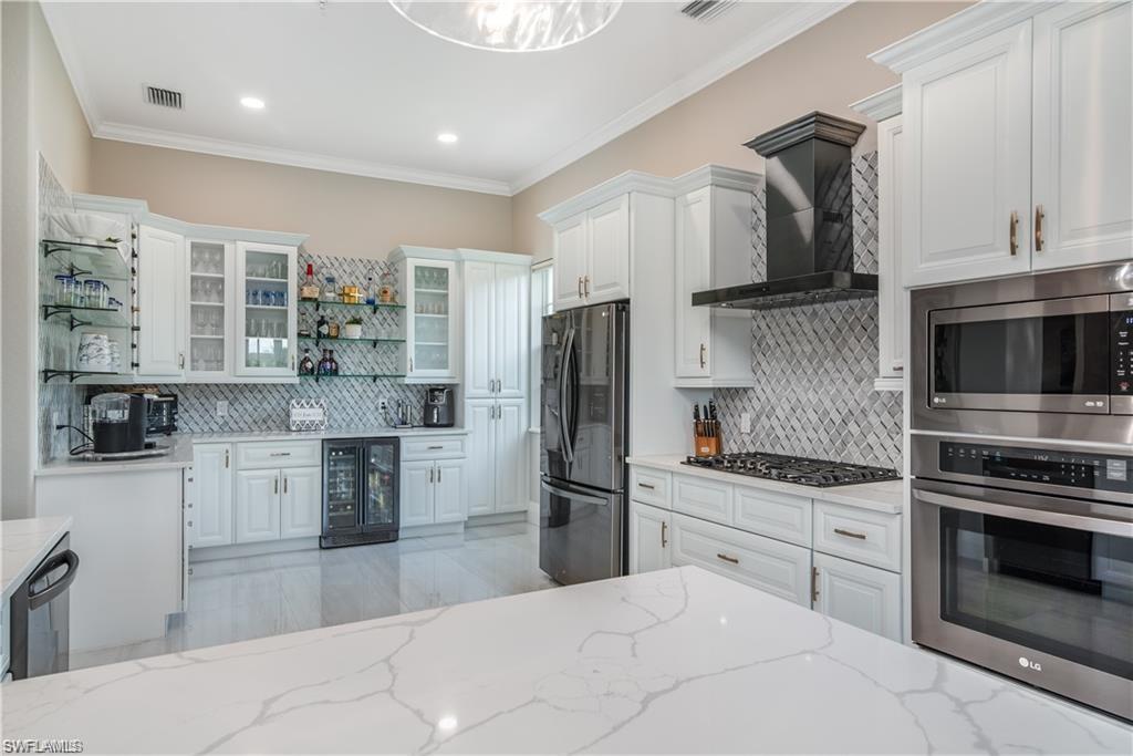 3123 Aviamar CIR 201