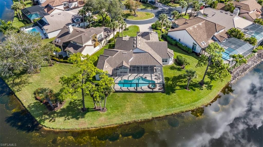 25 Grey Wing PT, NAPLES FL 34113