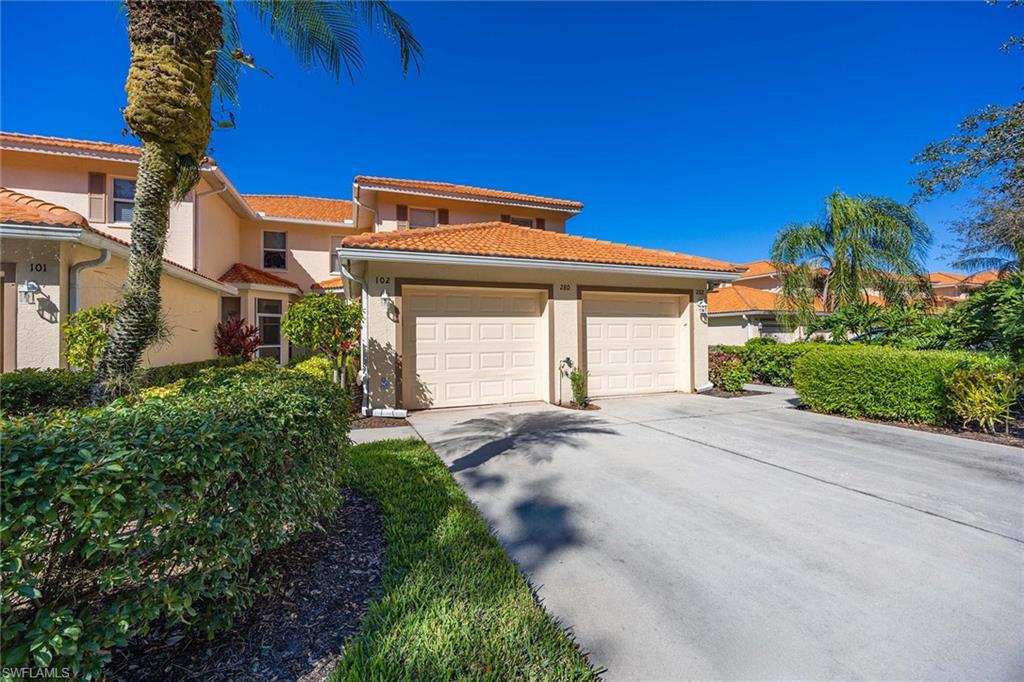280 Robin Hood CIR # 102, NAPLES FL 34104