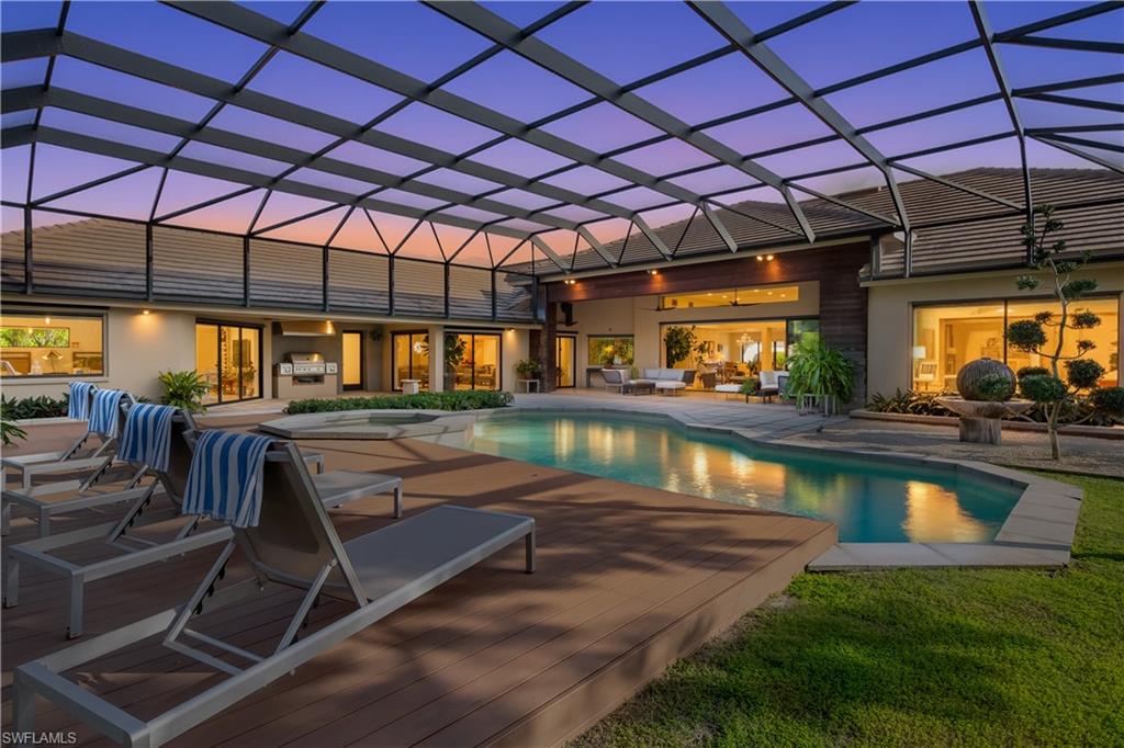 705 Shadow Lake LN, NAPLES FL 34108