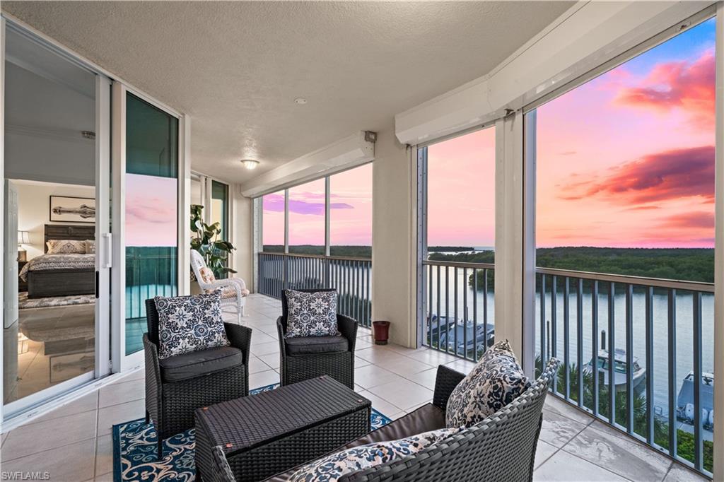 445 Dockside DR # A504, NAPLES FL 34110