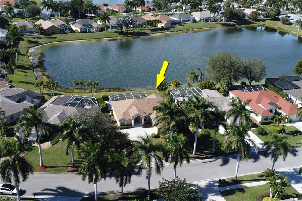 1450 Vintage LN, NAPLES FL 34104