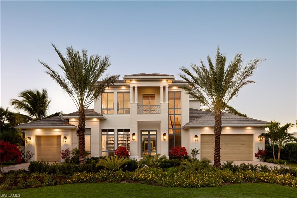 555 Whispering Pine LN