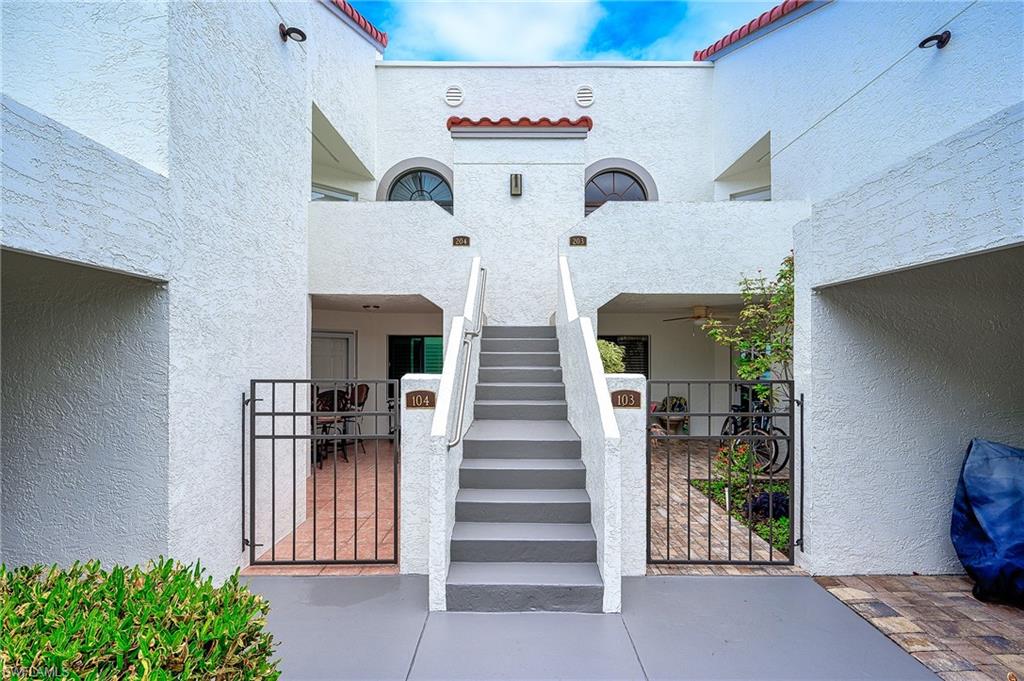 601 Beachwalk CIR # L104, NAPLES FL 34108