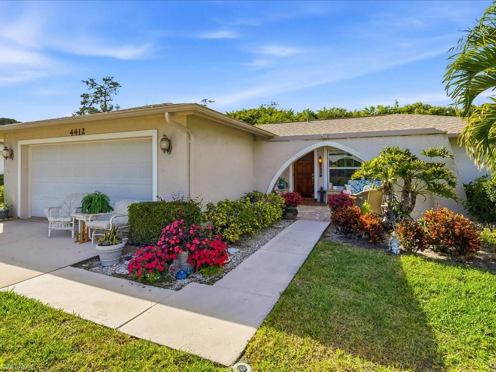 4412 Beechwood Lake DR, NAPLES FL 34112
