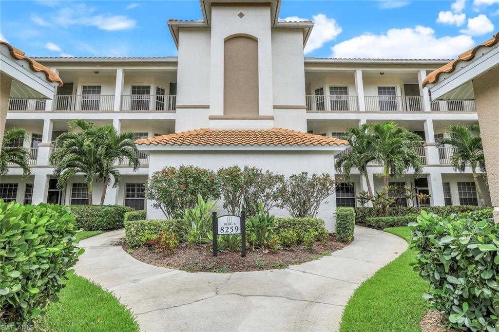 8259 Parkstone PL # 203, NAPLES FL 34120