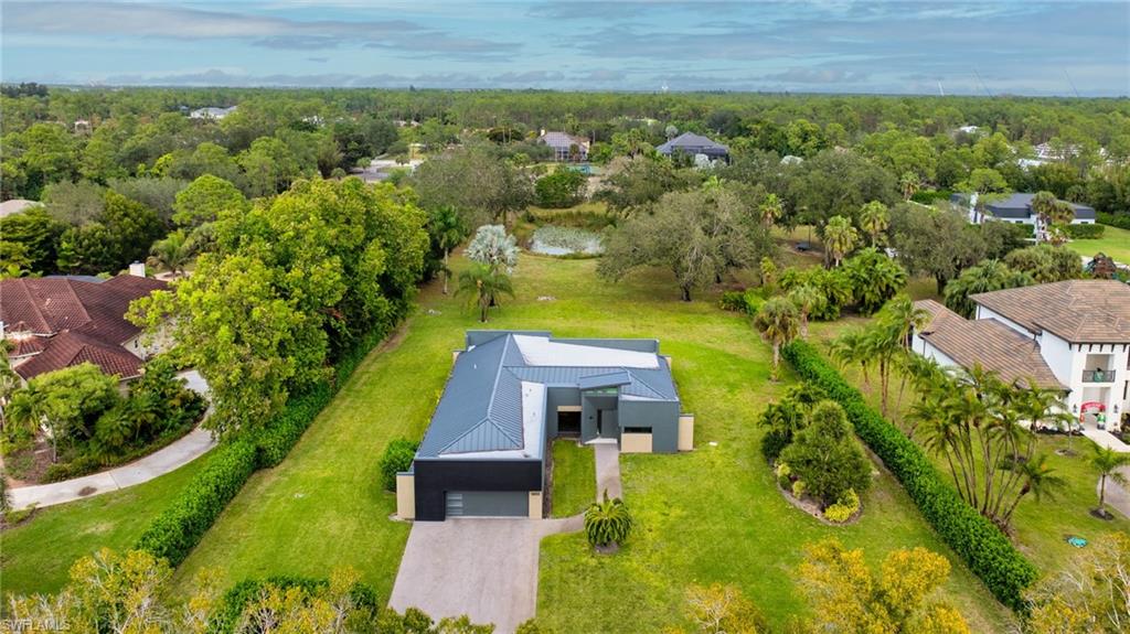 6659 Livingston Woods LN, NAPLES FL 34109