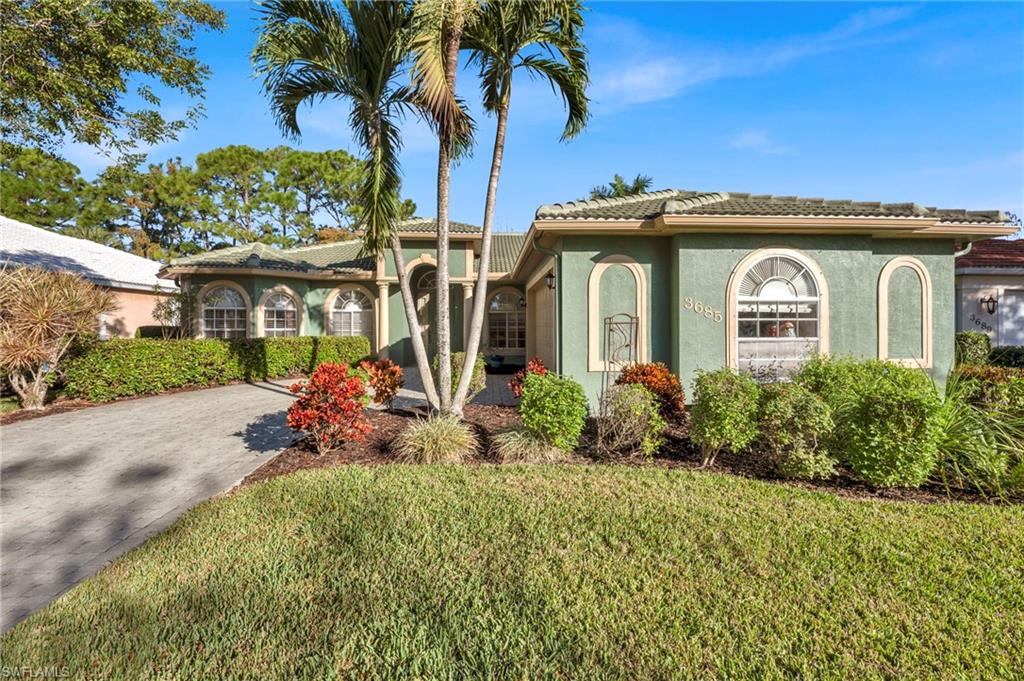 3685 Yosemite CT, NAPLES FL 34116