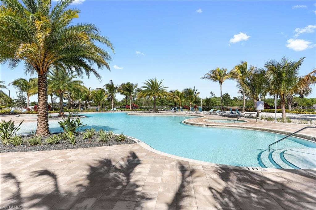 28000 Captiva Shell LOOP