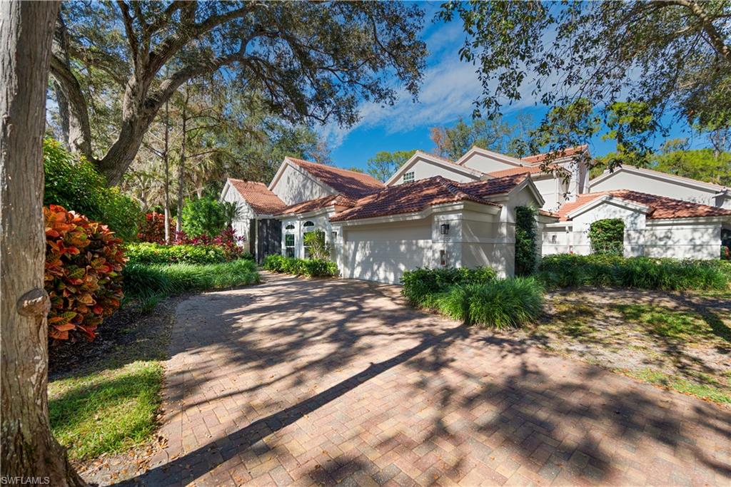 107 Amblewood LN # 101, NAPLES FL 34105