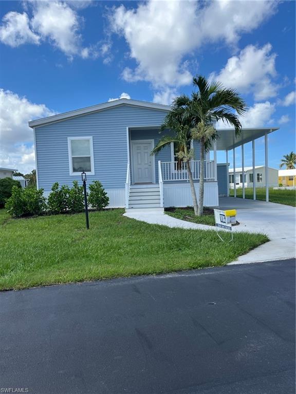 4685 Fiji LN, BONITA SPRINGS FL 34134