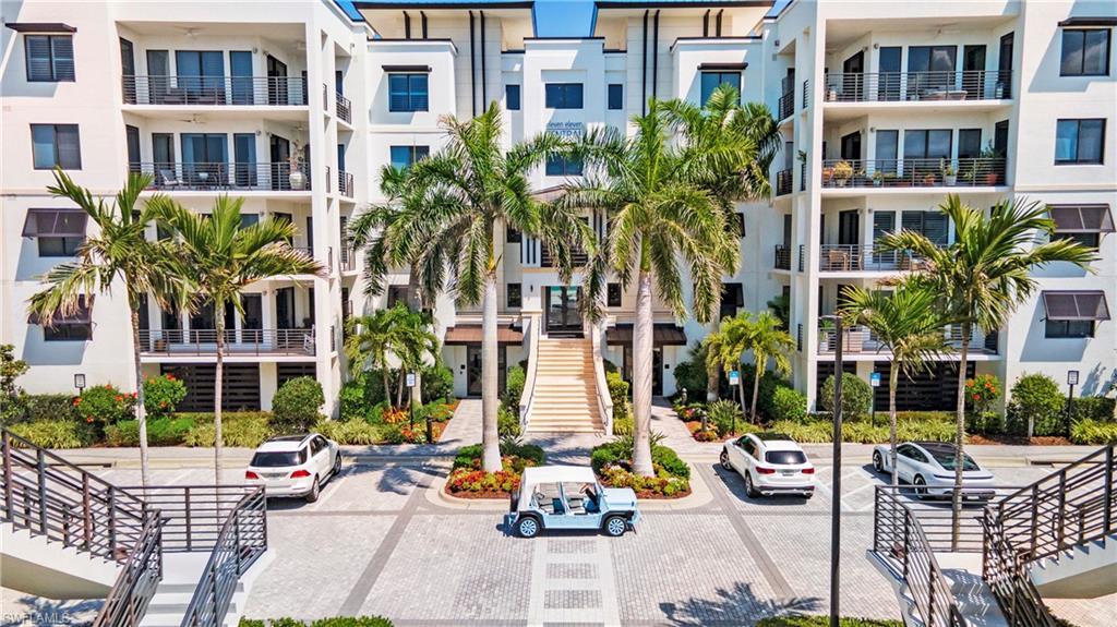1111 Central AVE # 207, NAPLES FL 34102