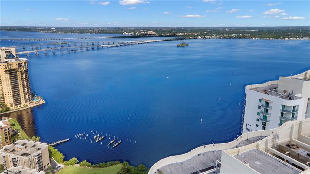 3000 Oasis Grand BLVD MPH6