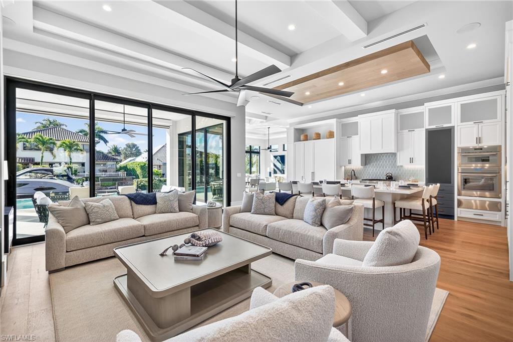 1456 Curlew AVE, NAPLES FL 34102