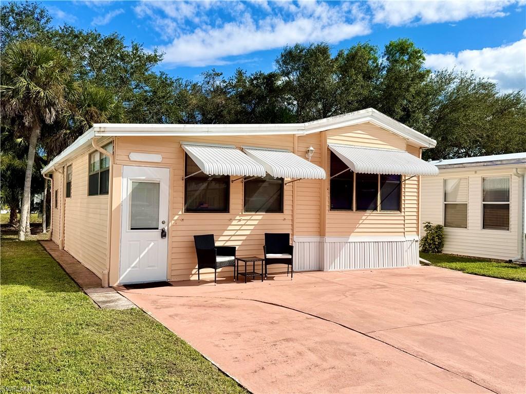 16 Bass LN # 16, NAPLES FL 34114