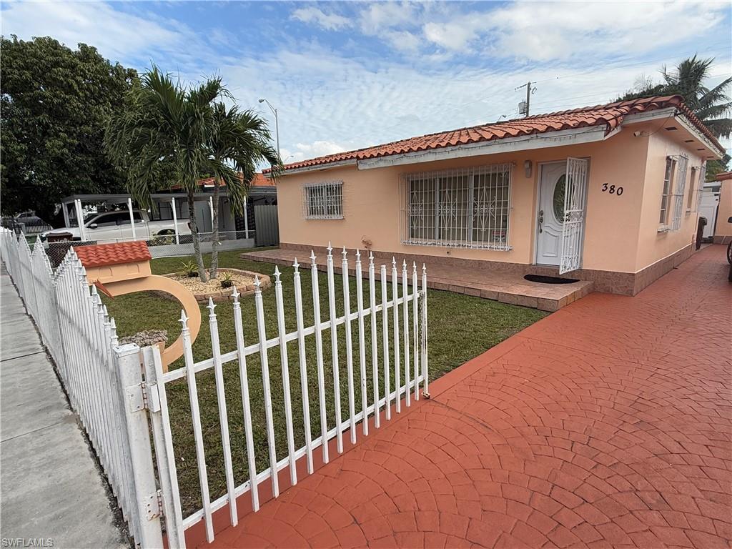 380 W 41st ST, HIALEAH FL 33182