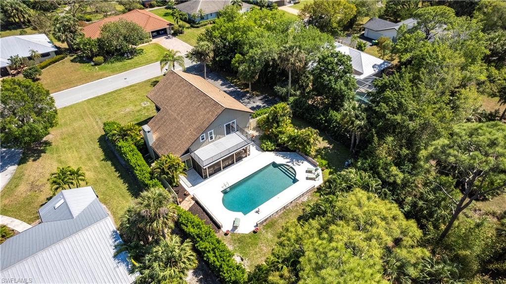 183 Old Tamiami TRL, NAPLES FL 34110