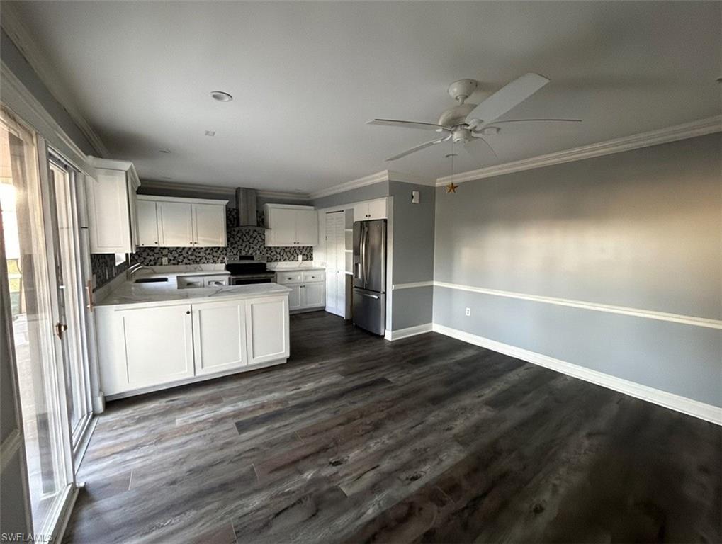 160 Lake Point LN # 6D, NAPLES FL 34112