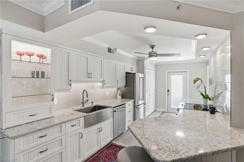 4945 Cougar CT S 105