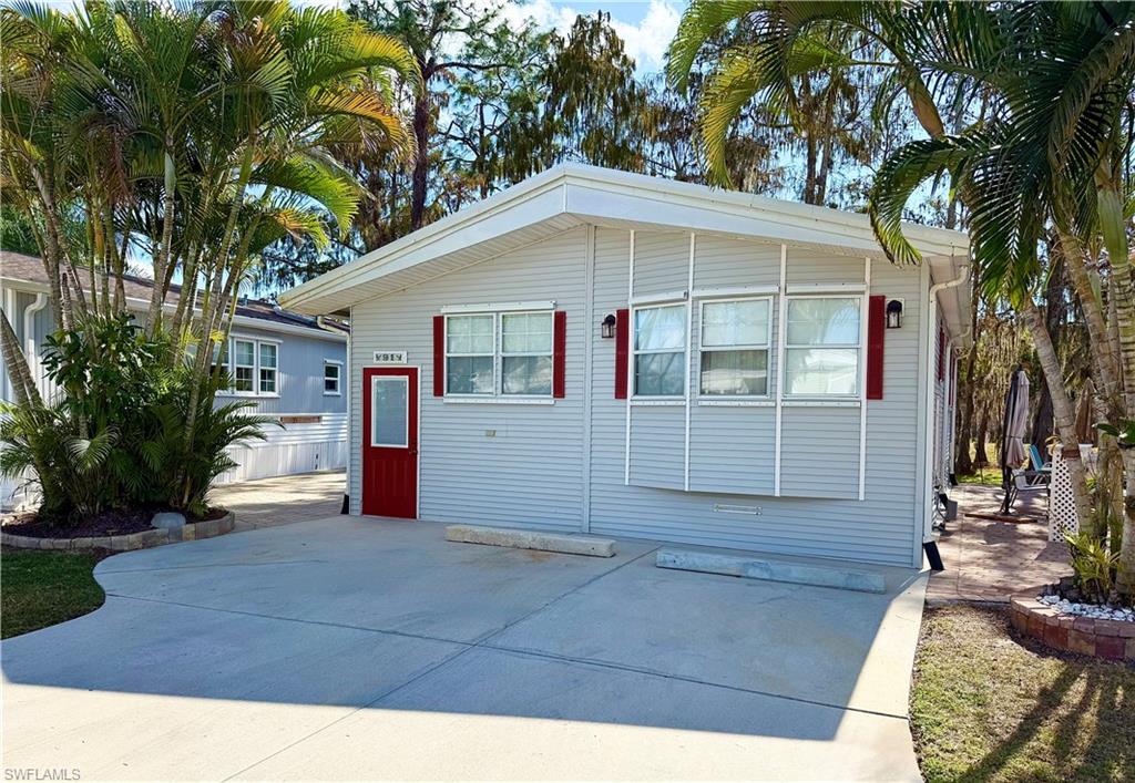 91 Vanda Sanctuary # 91, NAPLES FL 34114