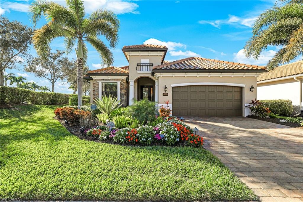 9457 Rialto DR, NAPLES FL 34113