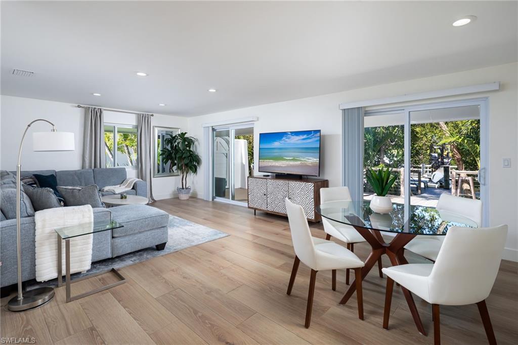 1595 Curlew AVE # 4, NAPLES FL 34102