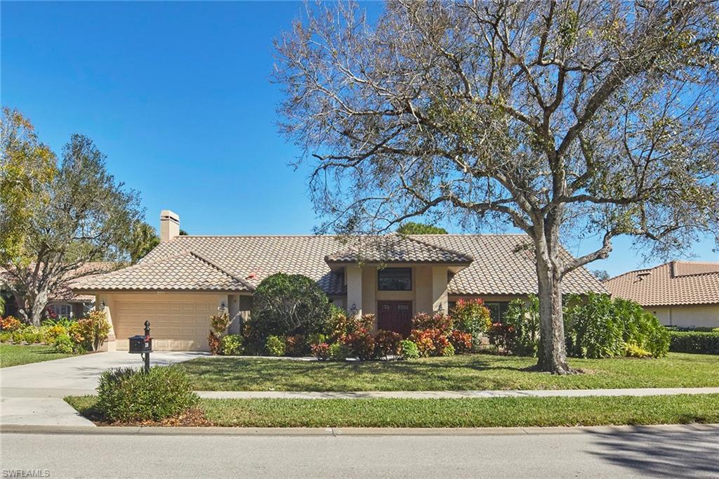 208 Silverado DR, NAPLES FL 34119