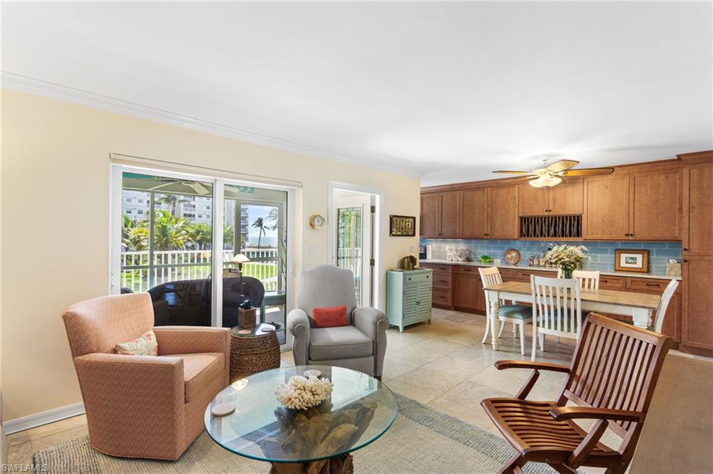 25720 Hickory BLVD 216 B