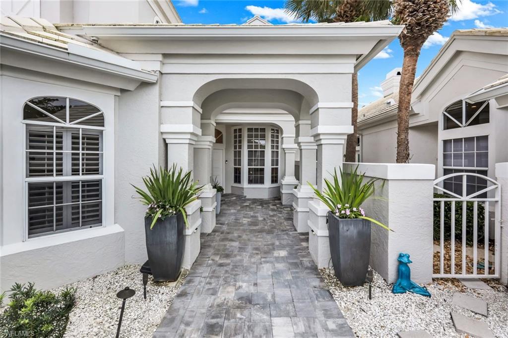 15303 Devon Green LN, NAPLES FL 34110