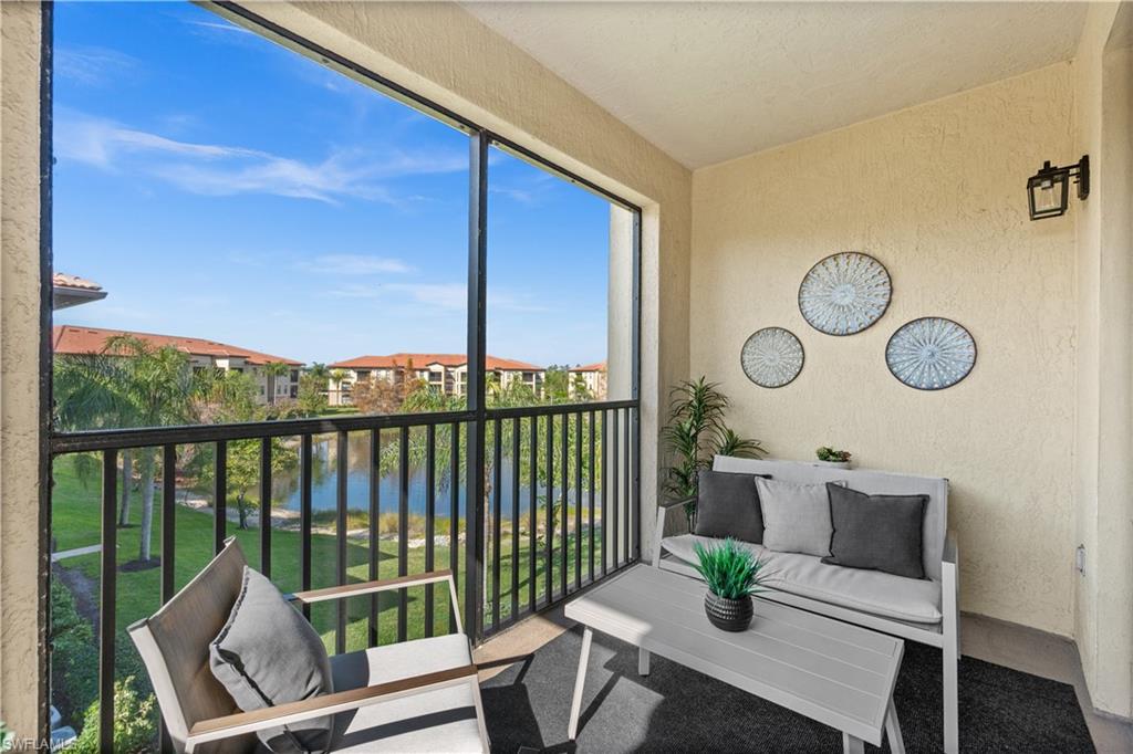 12970 Positano CIR # 302, NAPLES FL 34105